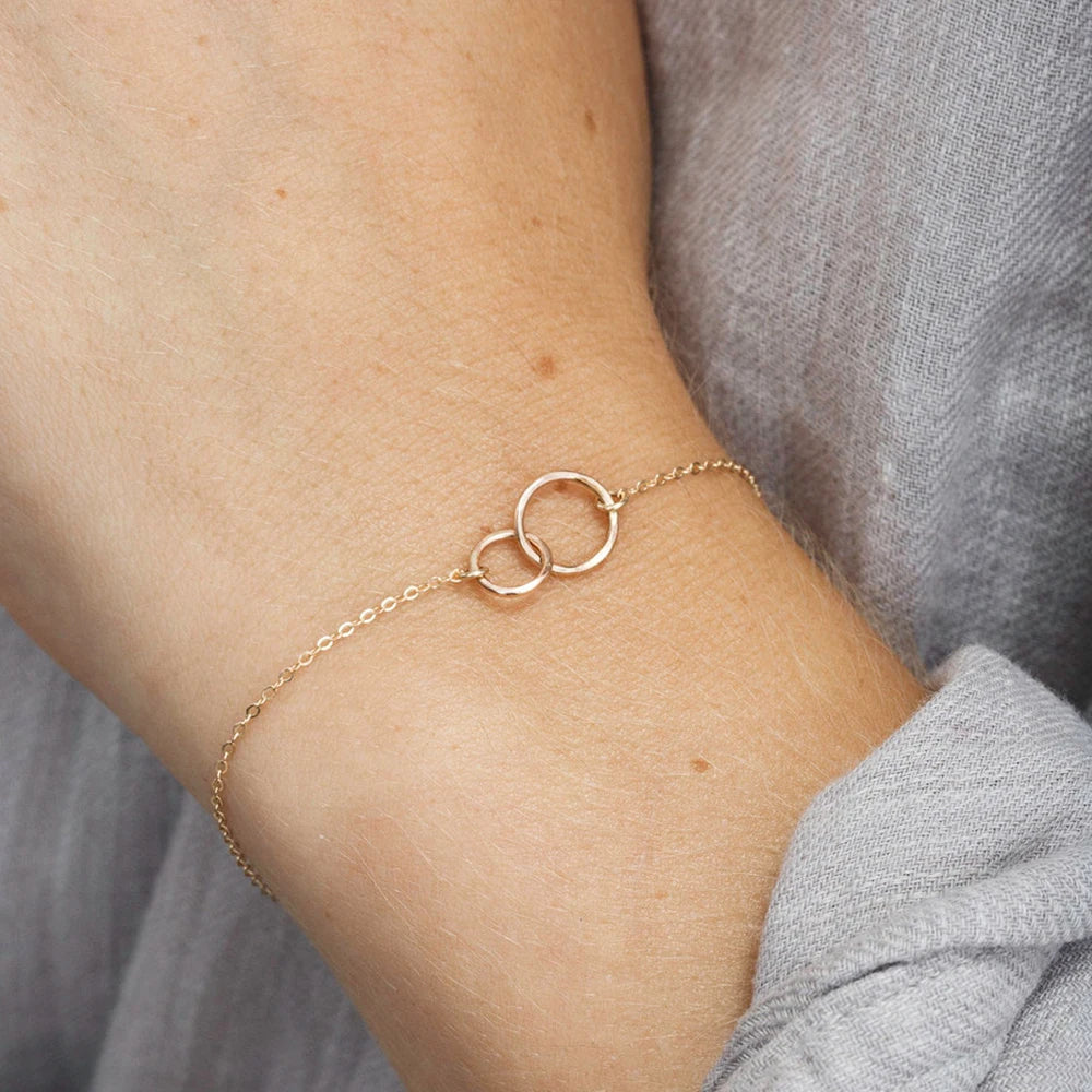 eManco Double Circle Bracelet